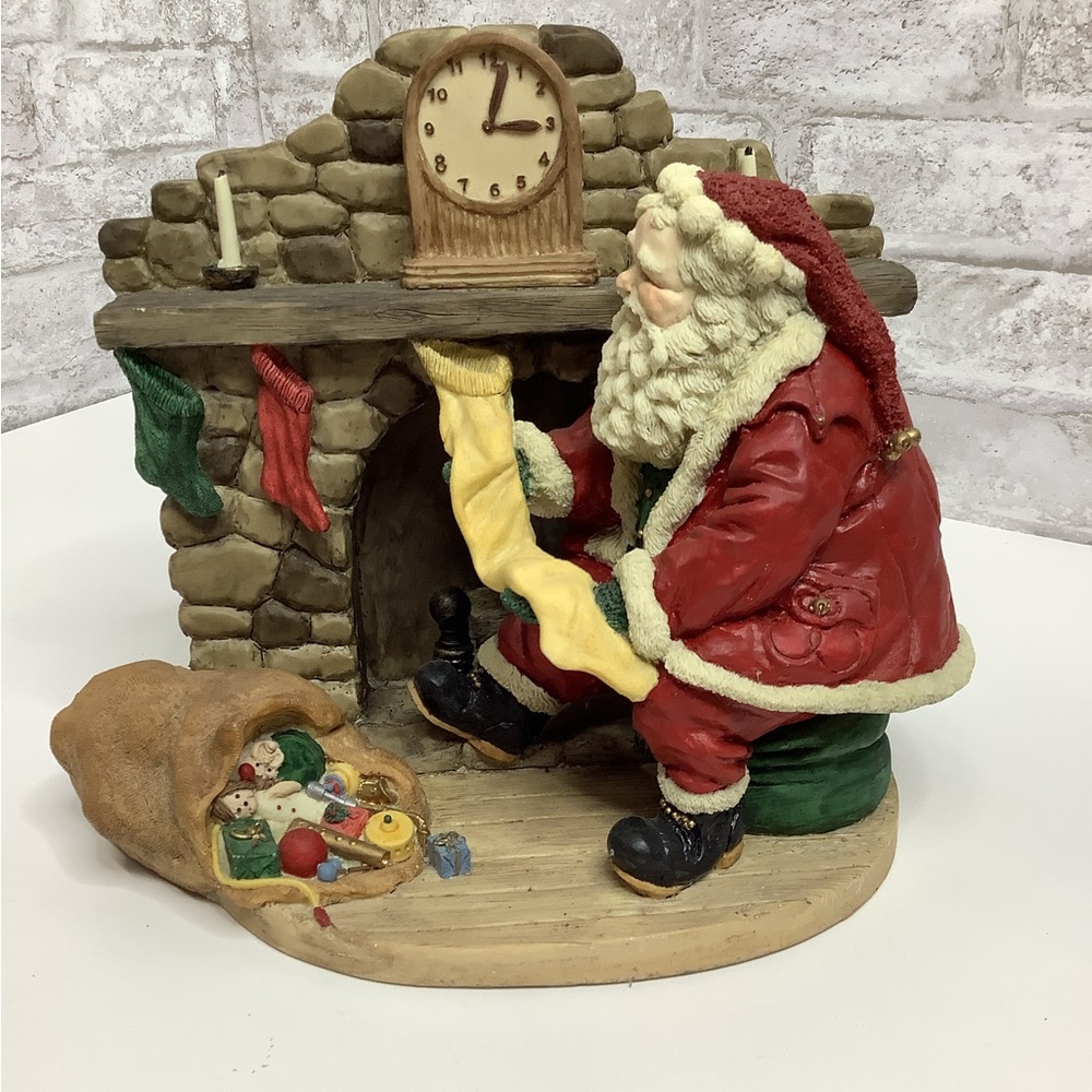 Vintage Christmas The Legend of Santa Longstocking Dilemma 1994 United Design 9”